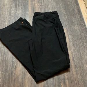 Black boot cut yogas